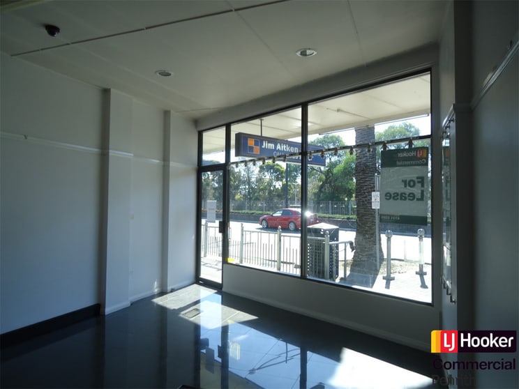 Click to view all images Blaxland NSW 2774 - Image 1