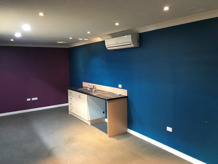 Click to view all images 104-106 Poole Street Welshpool WA 6106 - Image 3
