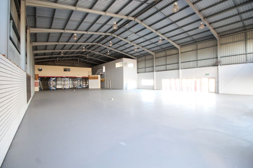 361 Taylor Street Wilsonton QLD 4350 - Image 3