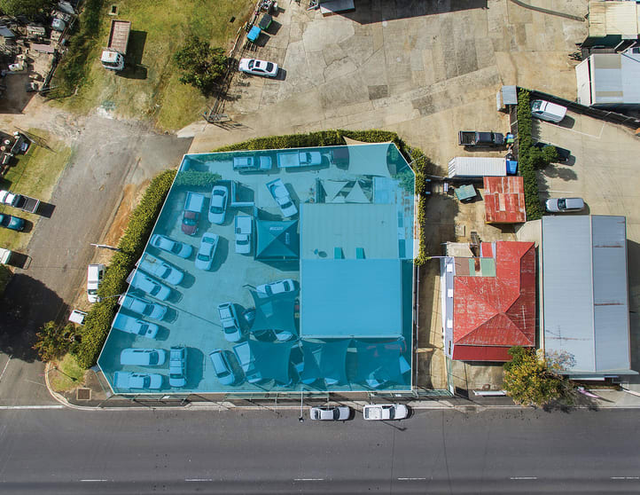 Click to view all images 84 Mort Street North Toowoomba QLD 4350 - Image 2
