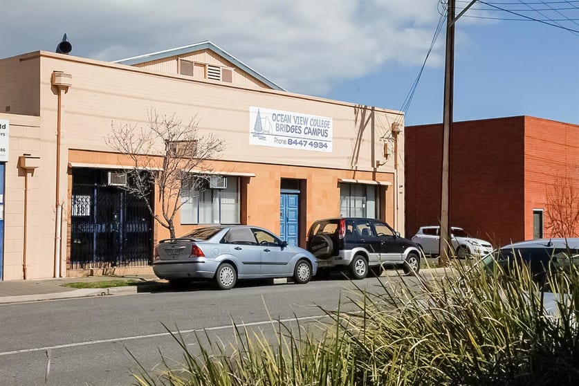 Click to view all images 16 NILE STREET Port Adelaide SA 5015 - Image 1