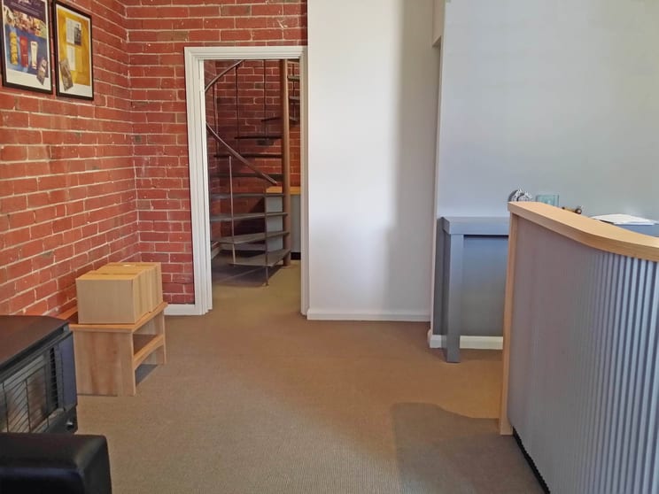 Click to view all images 303a Main Road Golden Point VIC 3350 - Image 3