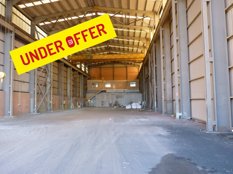 Click to view all images 2 Flinders Street Port Kembla NSW 2505 - Image 1