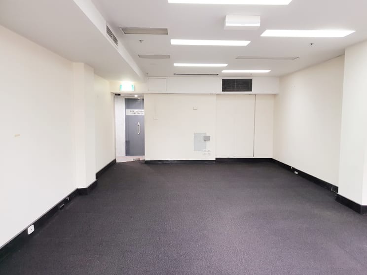 Click to view all images 300 George Street Sydney NSW 2000 - Image 2