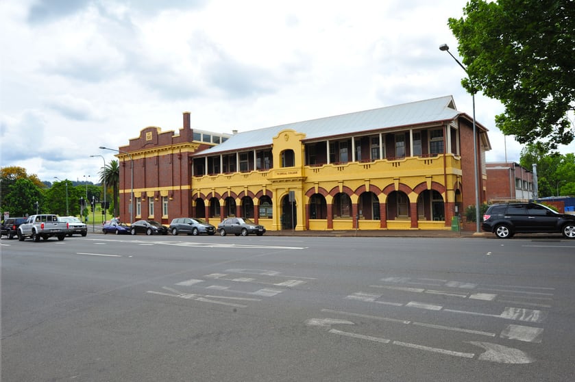 Click to view all images 3/124 Margaret Street Toowoomba City QLD 4350 - Image 1