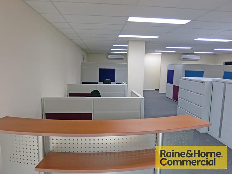 Click to view all images S2,U1/919-925 Nudgee Road Banyo QLD 4014 - Image 3