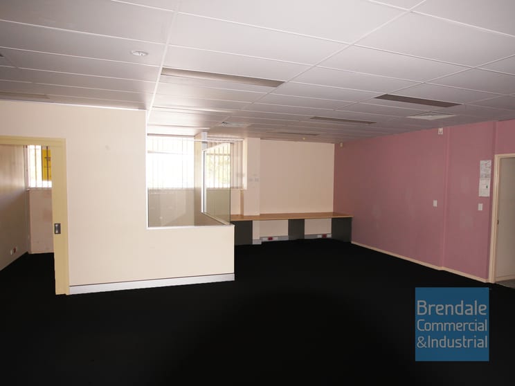 Click to view all images 10E/445-451 Gympie Rd Strathpine QLD 4500 - Image 3