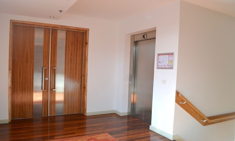 Click to view all images 5/2 Kent Place South Melbourne VIC 3205 - Image 3