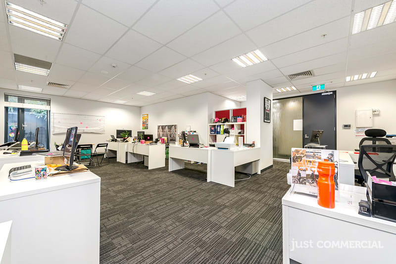 Click to view all images G05/181 St Kilda Road St Kilda VIC 3182 - Image 3