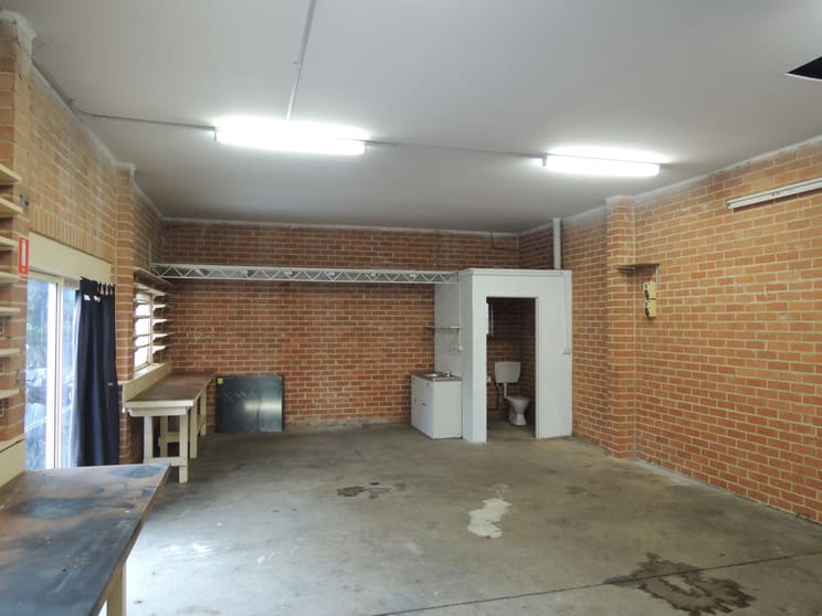 Click to view all images 1/3 Newcastle Drive Toormina NSW 2452 - Image 3