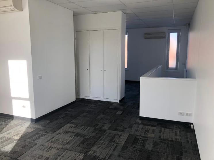 Level 1/215 Glenferrie Road Malvern VIC 3144 - Image 2