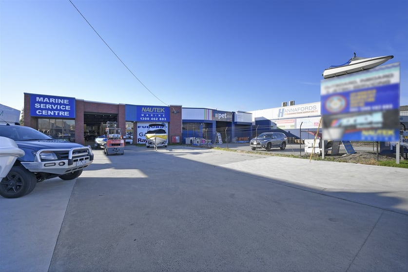 Click to view all images 2/272-280 Boundary Road Braeside VIC 3195 - Image 3
