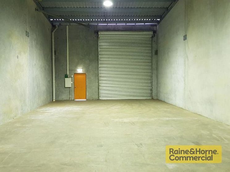Click to view all images Unit 29 / 515 Walter Road East Morley WA 6062 - Image 2