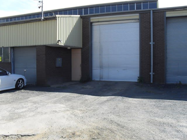 3/4 Sheffield Place Bathurst NSW 2795 - Image 1