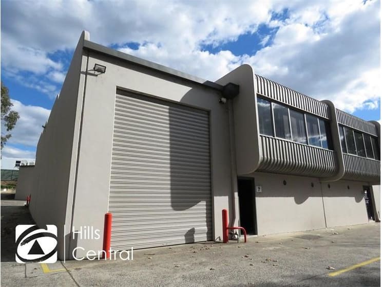 Click to view all images 7/7 Packard Avenue Castle Hill NSW 2154 - Image 1