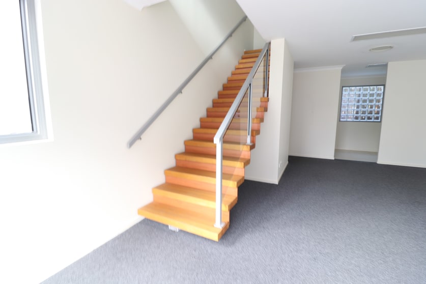 Click to view all images 5/80 Smith Street, Southport QLD 4215 - Image 2