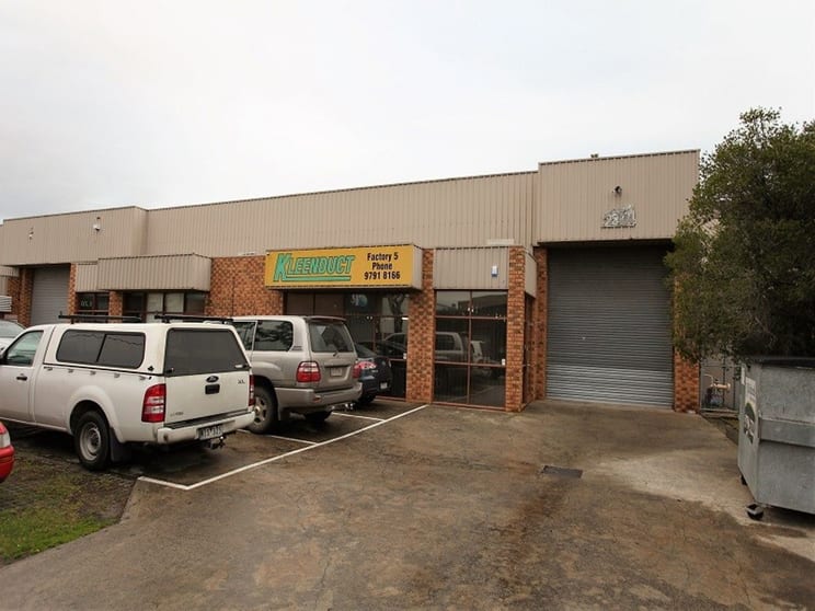 Click to view all images 5/22-24 Rhur Street Dandenong South VIC 3175 - Image 1