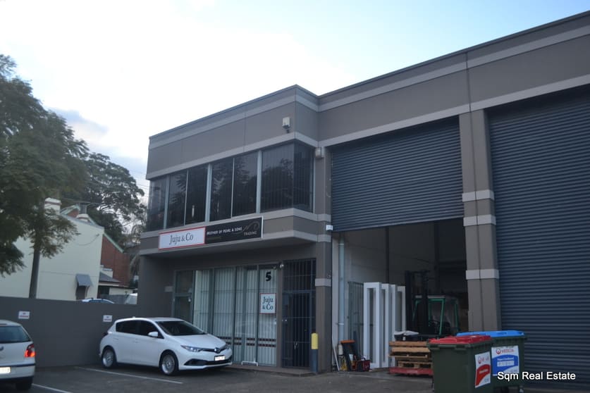 Click to view all images Waterloo NSW 2017 - Image 1