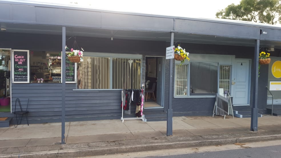 Click to view all images 3/265 Blaker Road Keperra QLD 4054 - Image 2