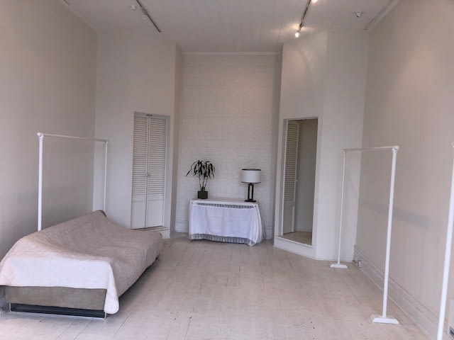 Click to view all images 65 Cardigan Place Albert Park VIC 3206 - Image 3