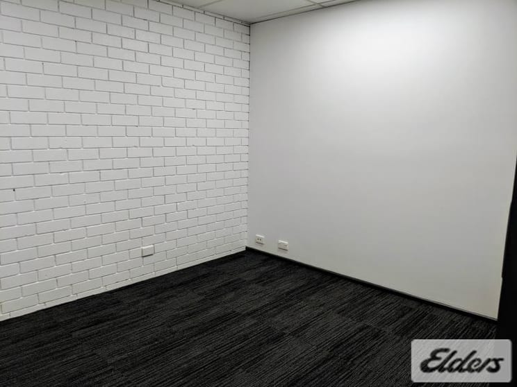 Click to view all images 2 Office/3/6 Qualtrough Street Woolloongabba QLD 4102 - Image 3