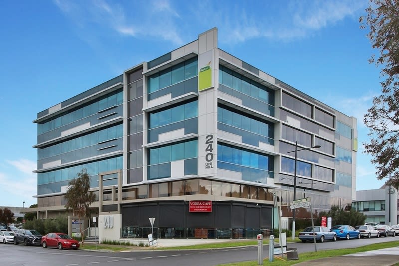 Click to view all images Unit 10/240 Plenty Road Bundoora VIC 3083 - Image 1