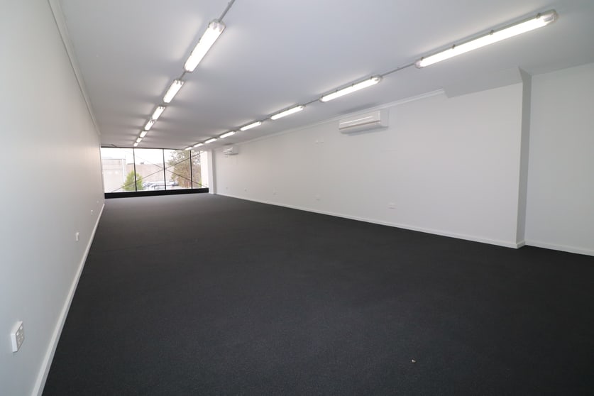 Level 1, 2/5 Heversham Drive Seaford VIC 3198 - Image 1