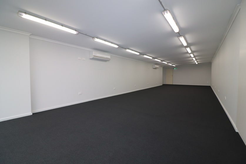 Level 1, 2/5 Heversham Drive Seaford VIC 3198 - Image 2