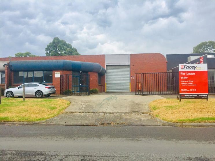 Click to view all images 7 Elliott Road Dandenong VIC 3175 - Image 1