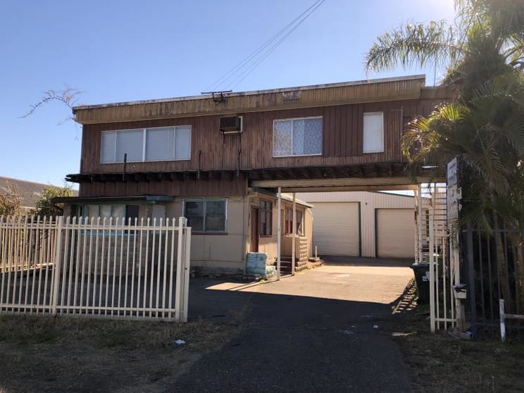 Click to view all images 21 Kurrara Street Lansvale NSW 2166 - Image 2