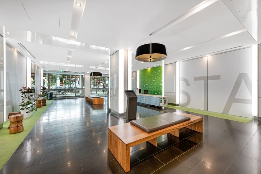 Click to view all images 1216/401 Docklands Drive Docklands VIC 3008 - Image 2
