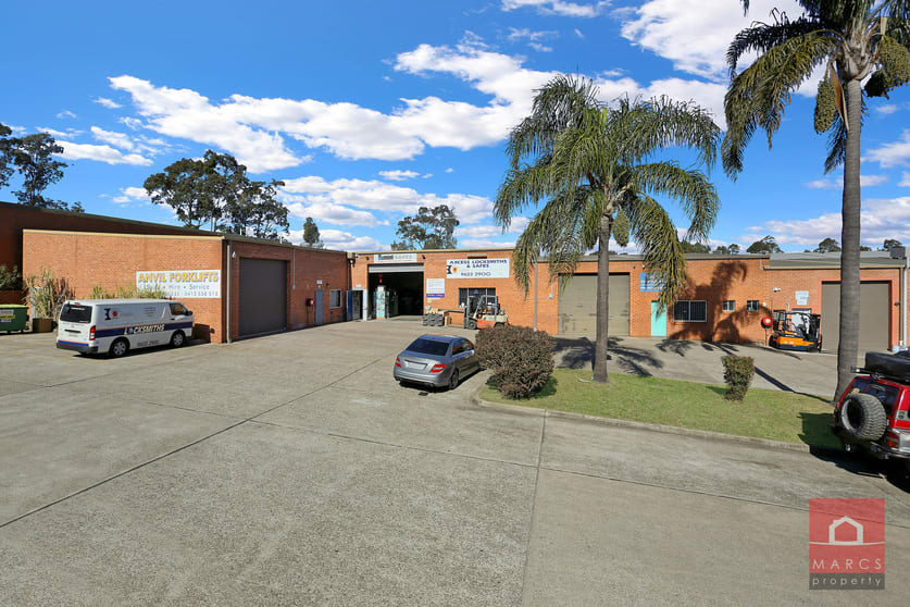 Click to view all images 1/180 Sunnyholt Road Kings Park NSW 2148 - Image 3