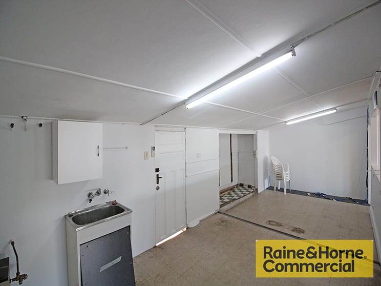 Click to view all images 43B Royal Parade Banyo QLD 4014 - Image 2
