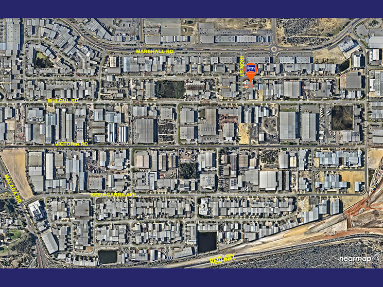 Click to view all images 1/8 Iron St Malaga WA 6090 - Image 3