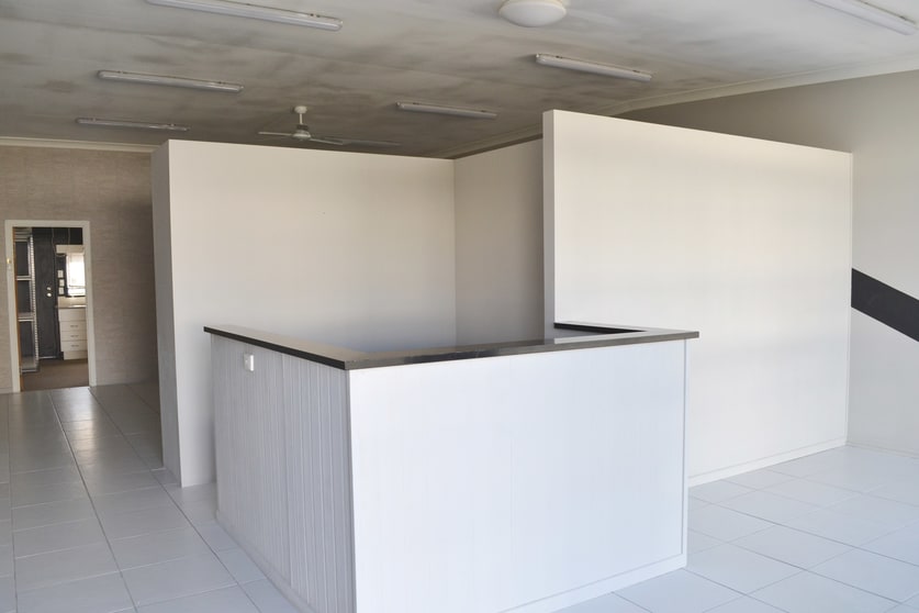 Click to view all images Suite 4/1 Lae Street Beenleigh QLD 4207 - Image 1