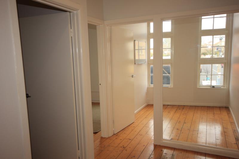 Click to view all images 271 High Street Ashburton VIC 3147 - Image 3