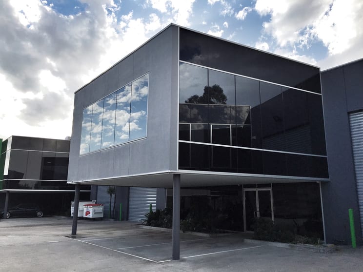 Click to view all images 3/84-90 Lakewood Blvd Braeside VIC 3195 - Image 2