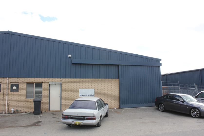 Click to view all images 10/11 Malcolm Road Maddington WA 6109 - Image 1