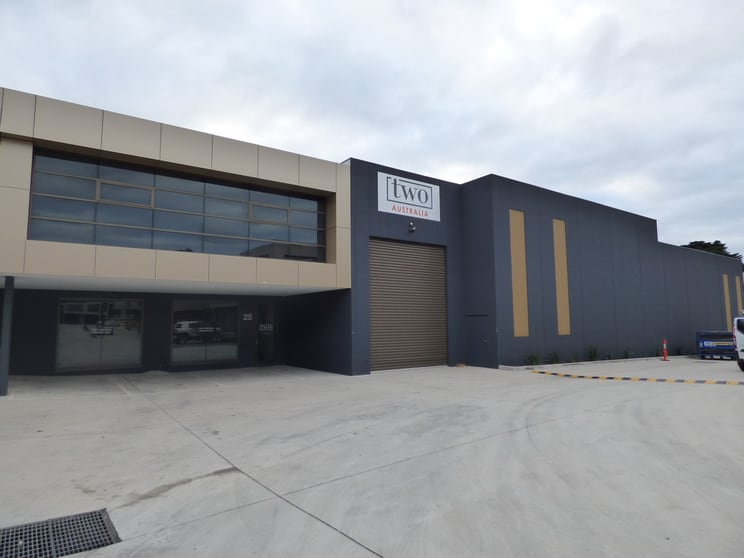 Click to view all images 25/25-37 Huntingdale Road Burwood VIC 3125 - Image 1