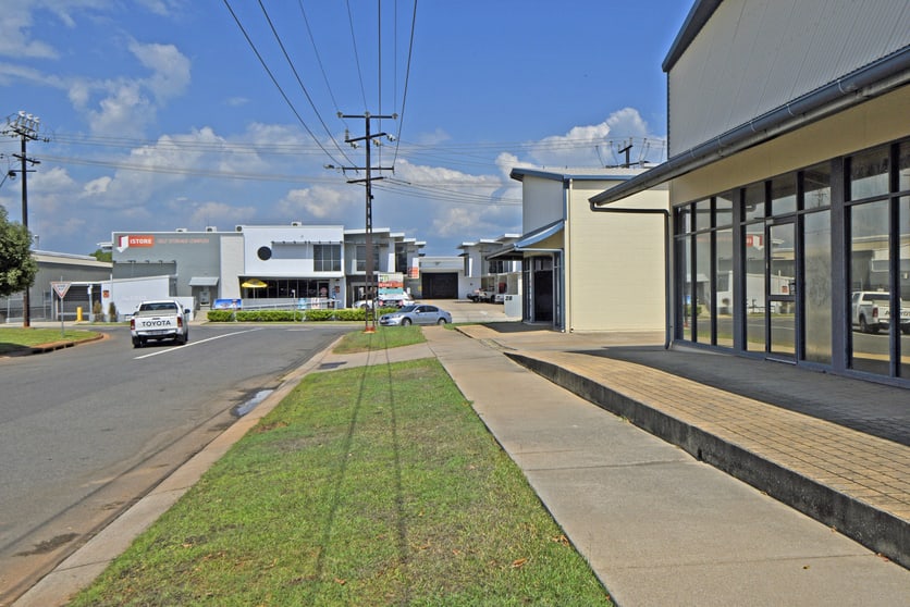 Click to view all images 2/1 Damaso Place Woolner NT 0820 - Image 2