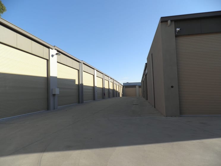 Click to view all images 23/6 Satu Way Mornington VIC 3931 - Image 3