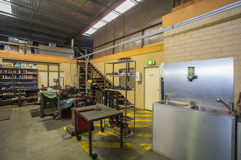 Click to view all images Unit 5, 75 Kelvin Road Maddington WA 6109 - Image 2
