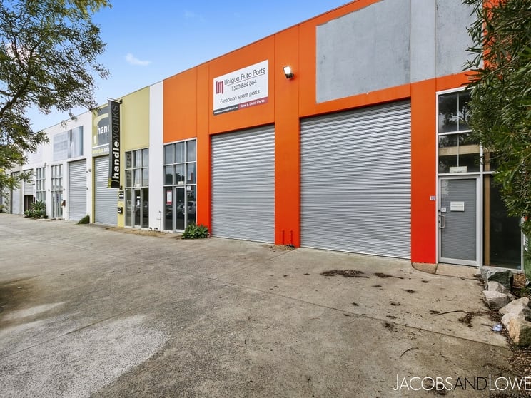 Click to view all images 12/9 Satu Way Mornington VIC 3931 - Image 1