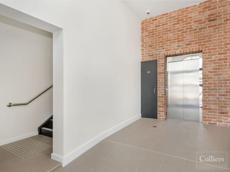 Click to view all images 197 Flinders Street Townsville City QLD 4810 - Image 2