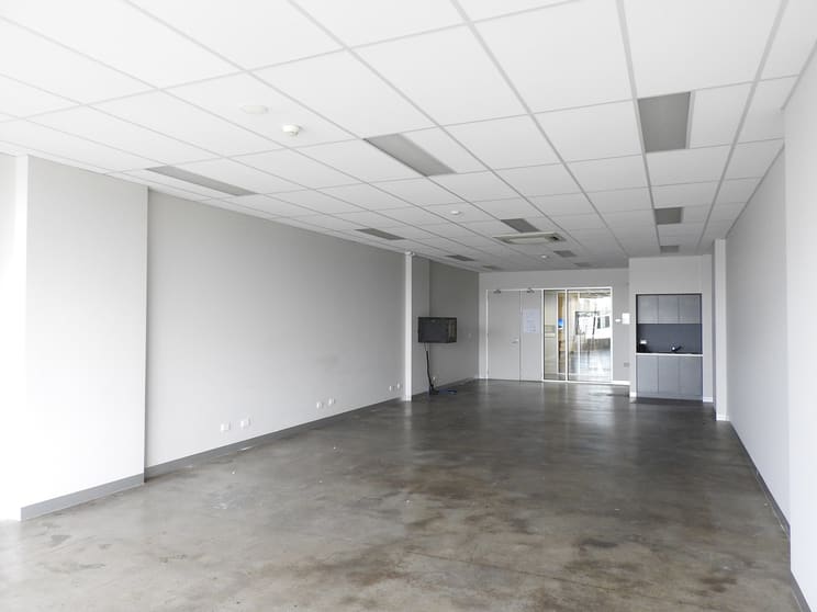 Click to view all images 312/91 Murphy Street Richmond VIC 3121 - Image 2