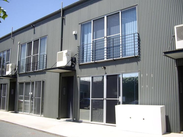 Click to view all images 285 Canberra Avenue Fyshwick ACT 2609 - Image 2