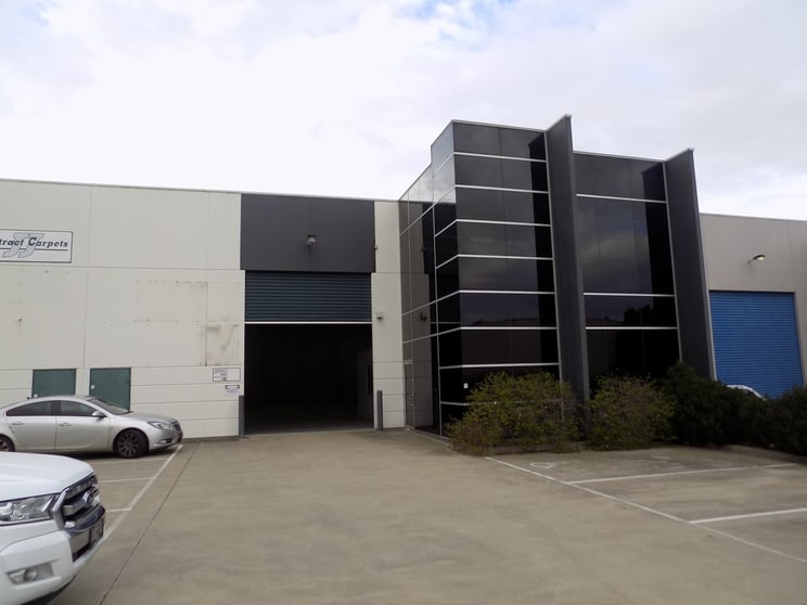Click to view all images 10 Kevlar Close Braeside VIC 3195 - Image 1
