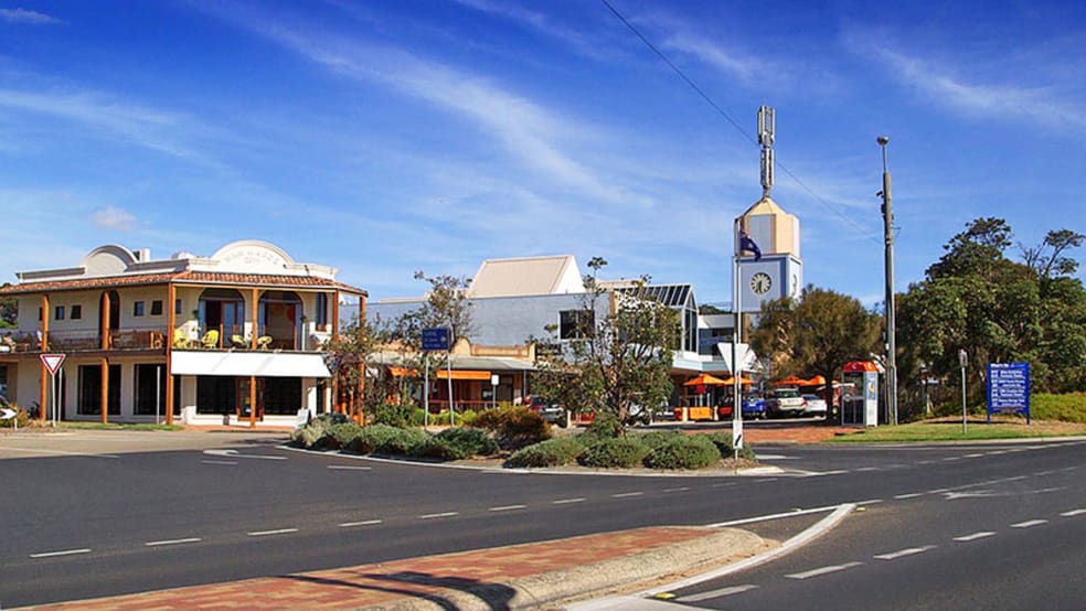 Click to view all images Mount Martha VIC 3934 - Image 1