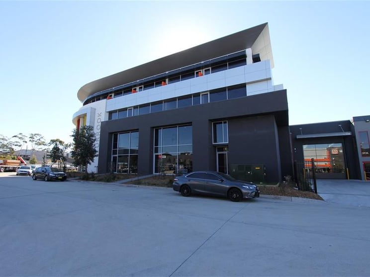 Click to view all images W-101/16 Wurrook Circuit Caringbah NSW 2229 - Image 1