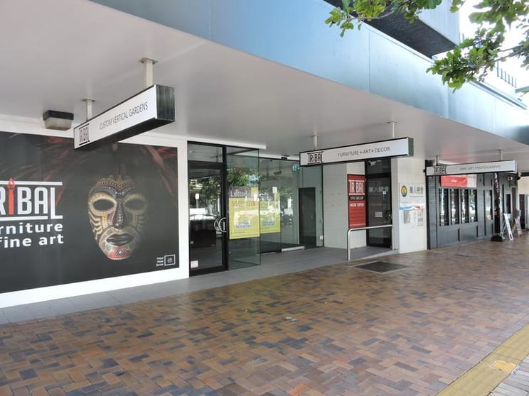 Click to view all images 5 Nerang Street Southport QLD 4215 - Image 2